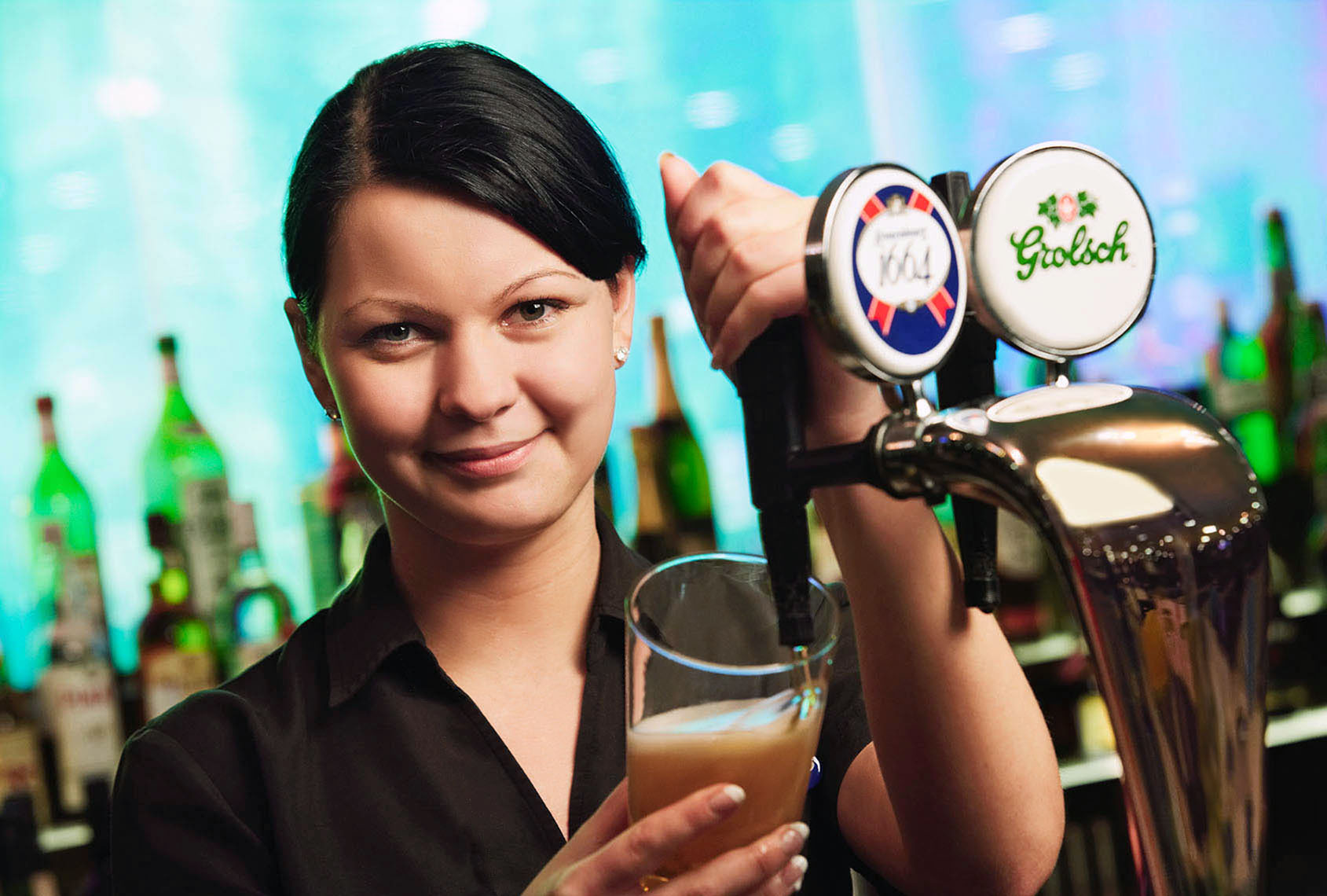SSPair-barmaid-retouched.jpg